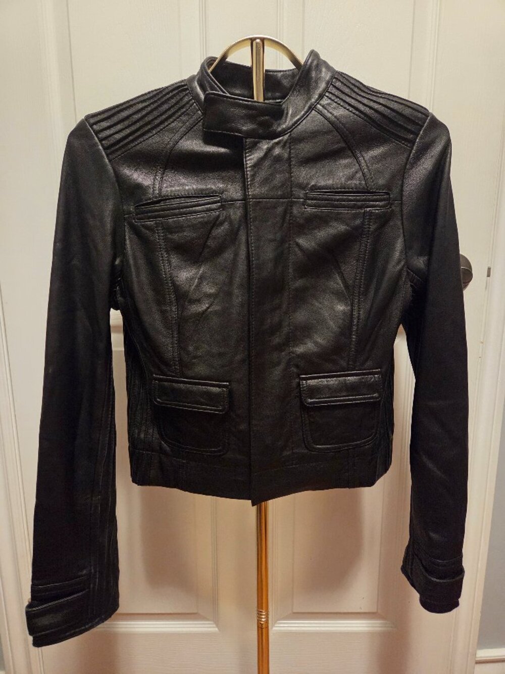 Vintage Bebe Y2K Cropped Genuine Leather Moto Jacket Black Accordion Size Small
